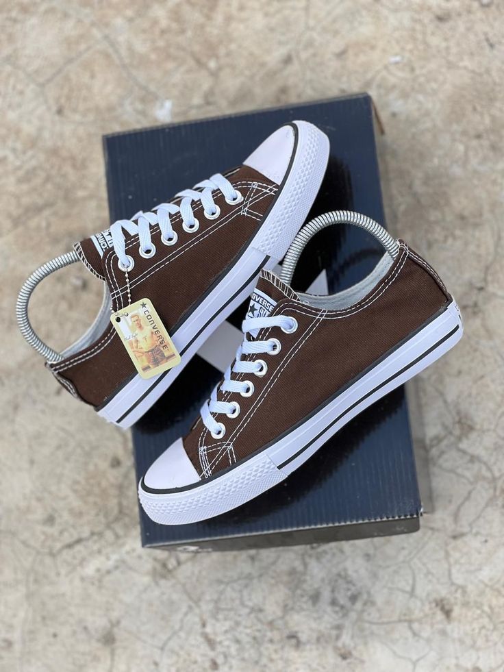 Converse Chuck Taylor All Star Low Unisex Sneakers