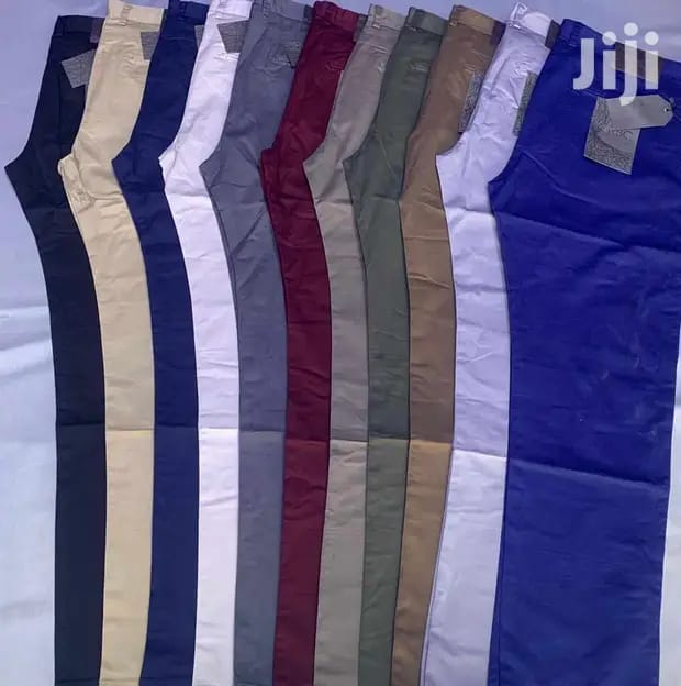 Men's Khaki Chino Pants